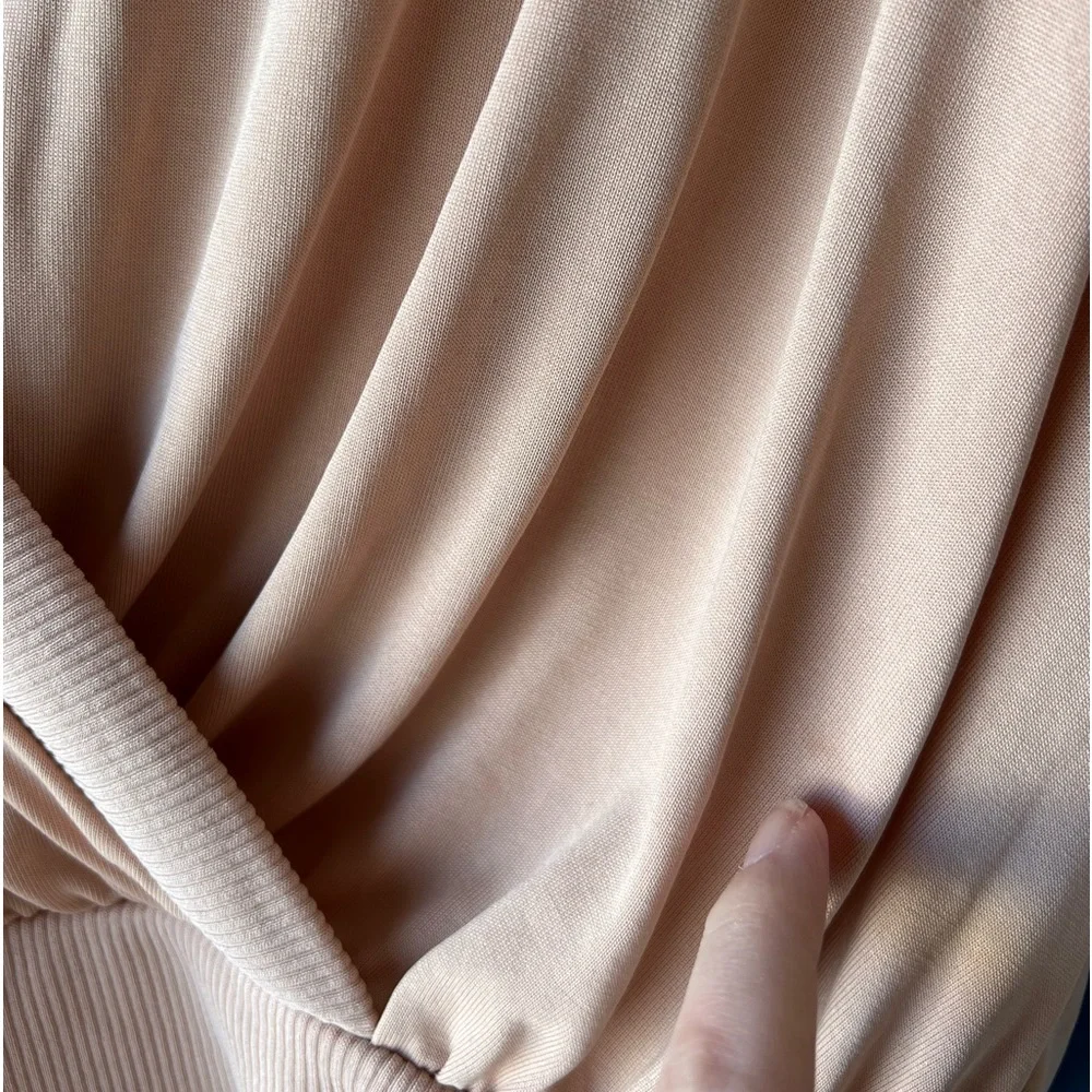 BCBGMAXAZRIA Pink Wrap Top Size Medium - Picture 9 of 12